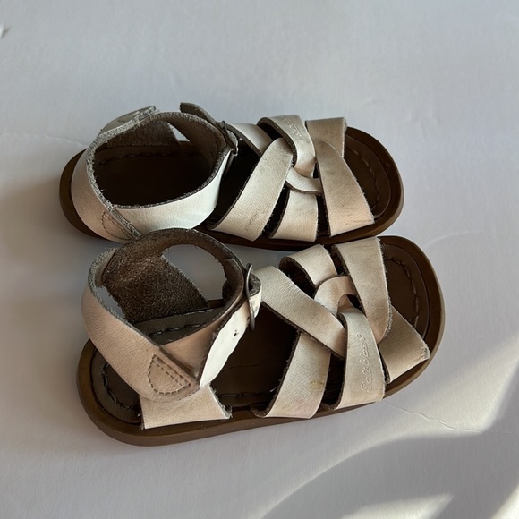 Saltwater sandals - Picture 2 of 3